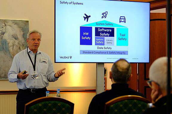 On stage: tool and library qualification for safe Linux.